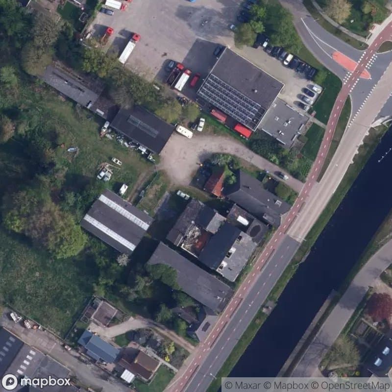 Verlaten Autogarage