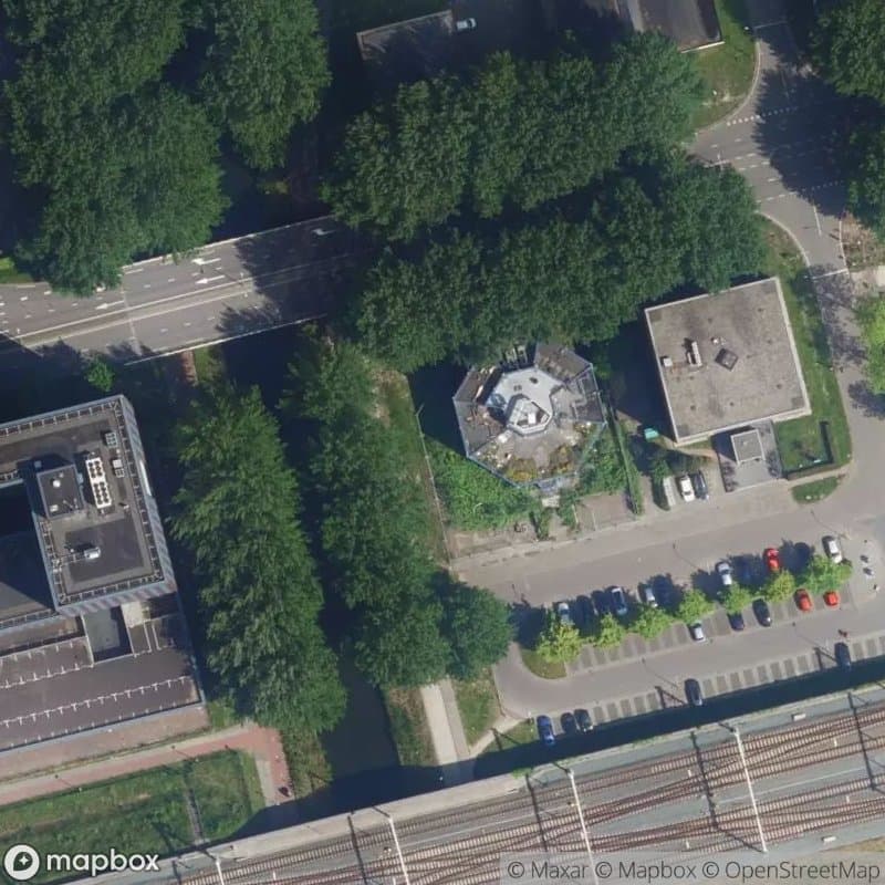 Verlaten Kantoorpand